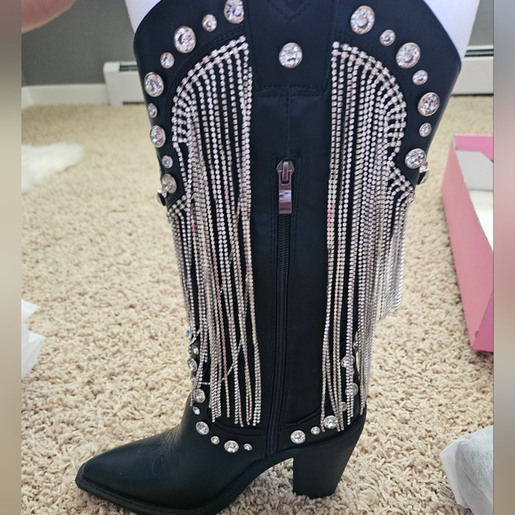 NWT Dolls Kill Sugar Thrillz Present Perfect Cowboy Boots- 7 - Picture 12 of 13